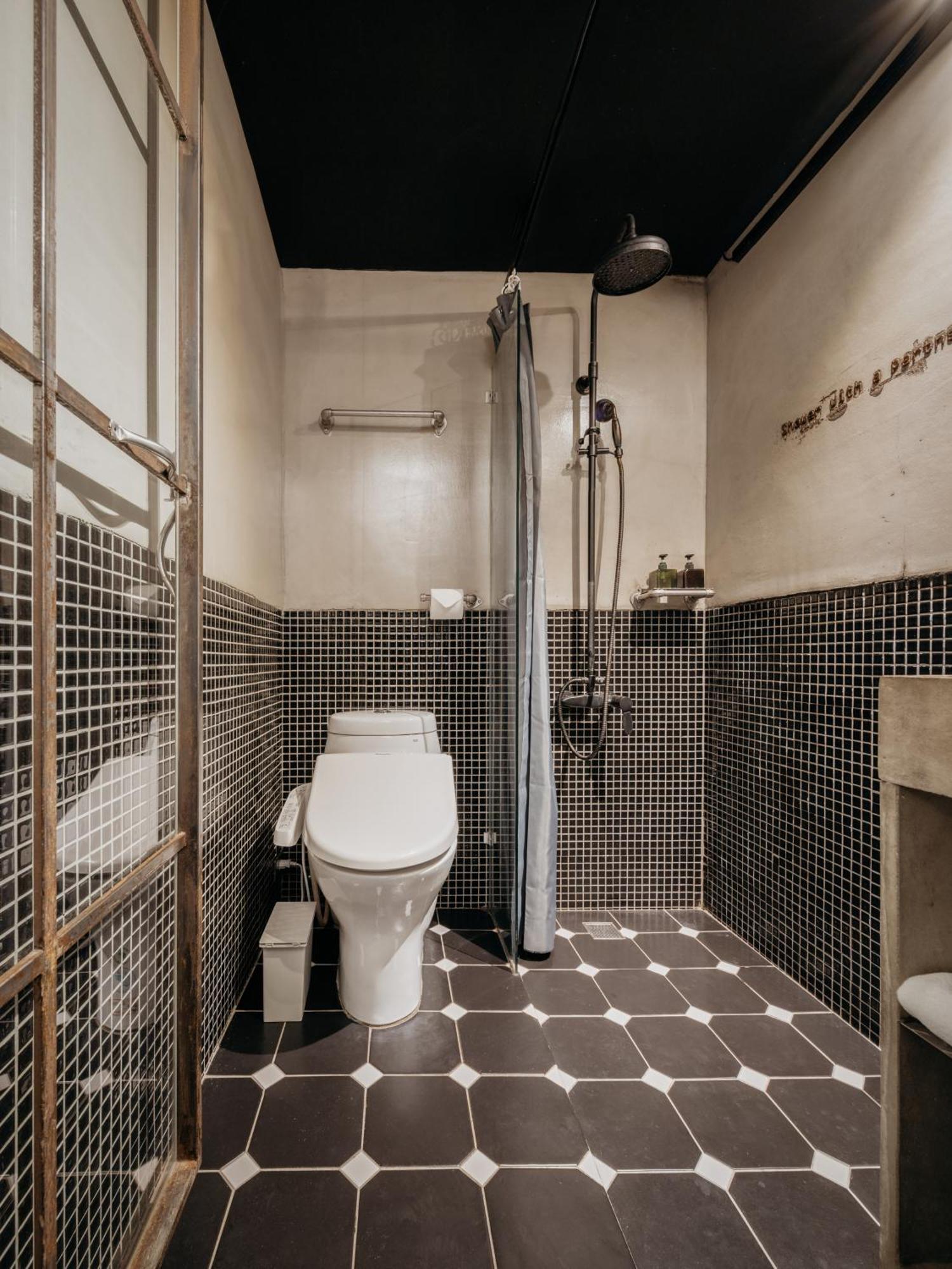 Just Inn 正旅館 北車 Taipei Eksteriør billede